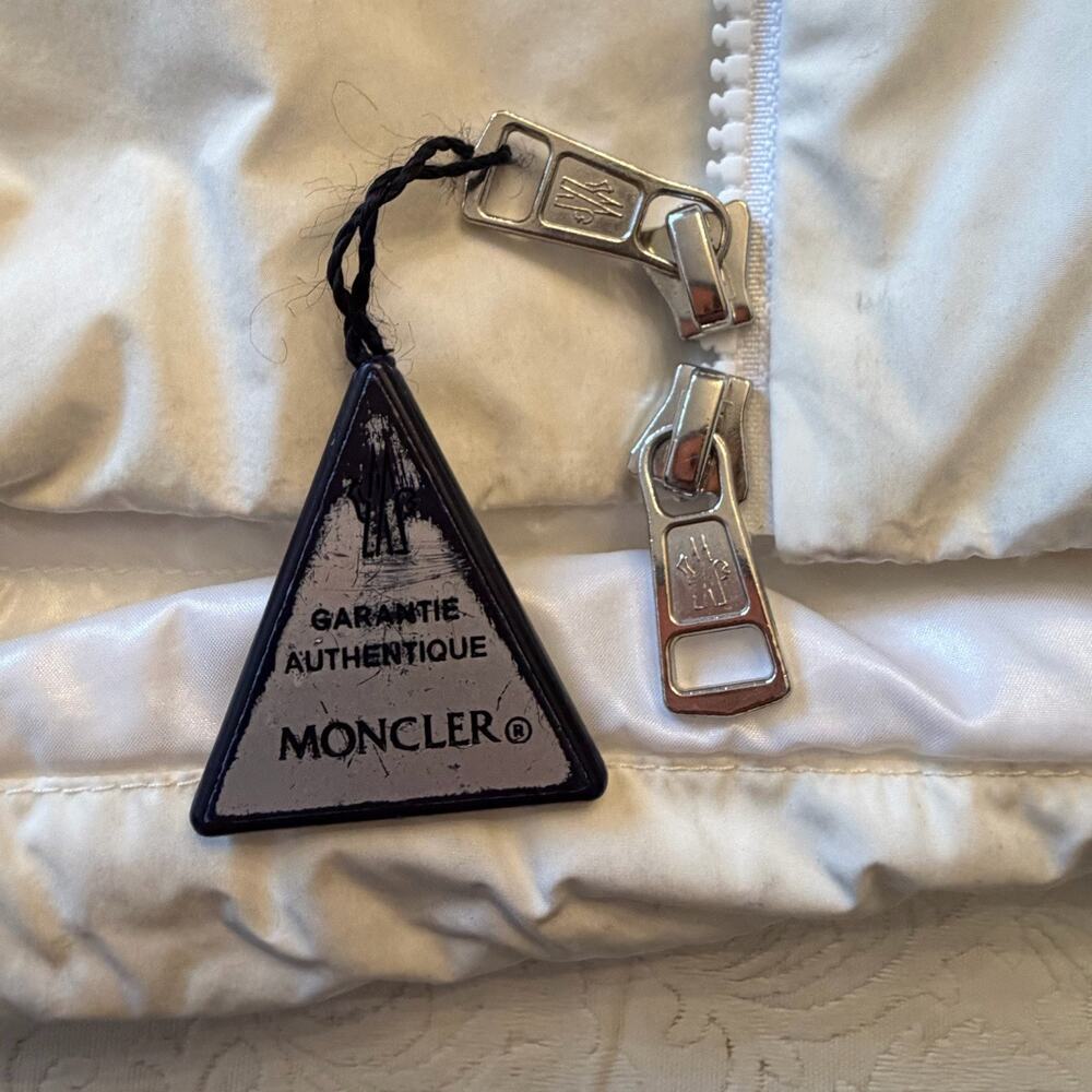 Moncler Olargues Giubbotto White Down Jacket Size 2 Men’s Hooded Logo Stripe - Picture 8 of 16